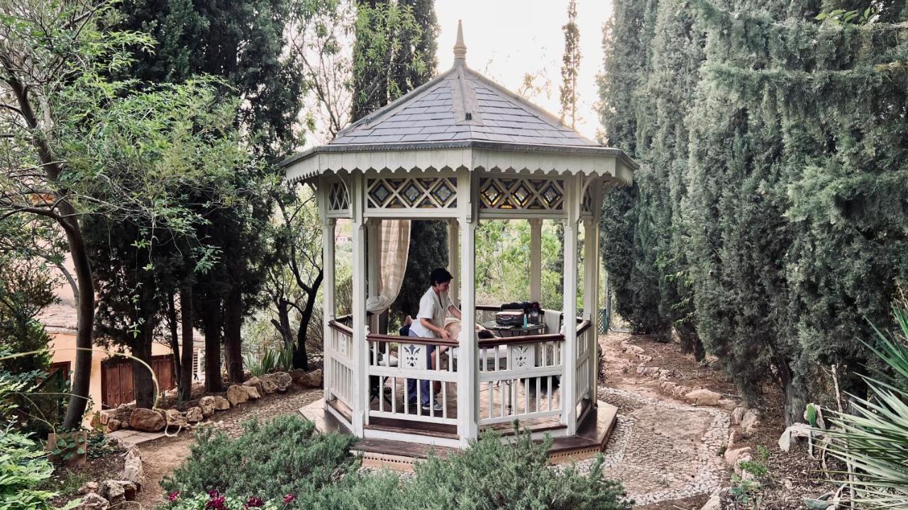 Cortijo El Pino Retreat Bed & Breakfast Albunuelas Ngoại thất bức ảnh