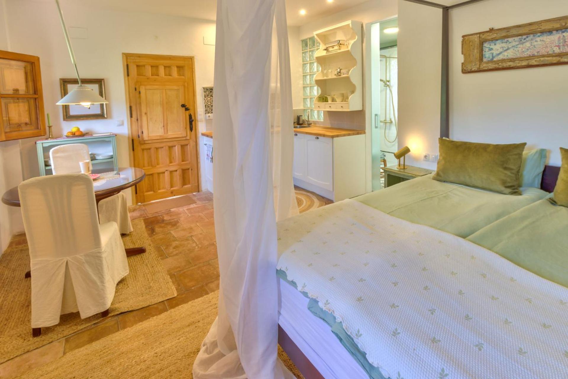 Cortijo El Pino Retreat Bed & Breakfast Albunuelas Ngoại thất bức ảnh